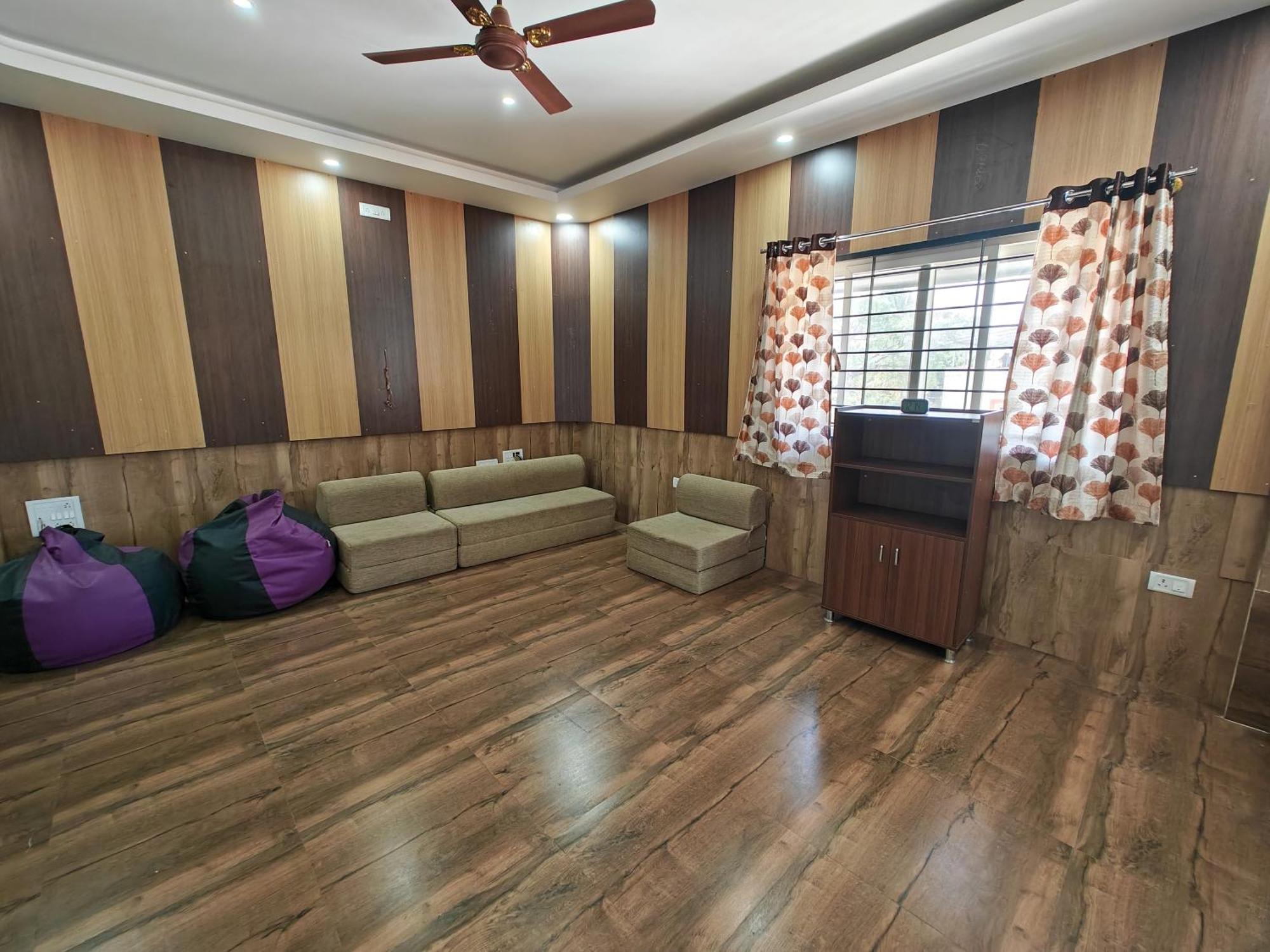 Sampada Homestay Bangalore Exterior photo