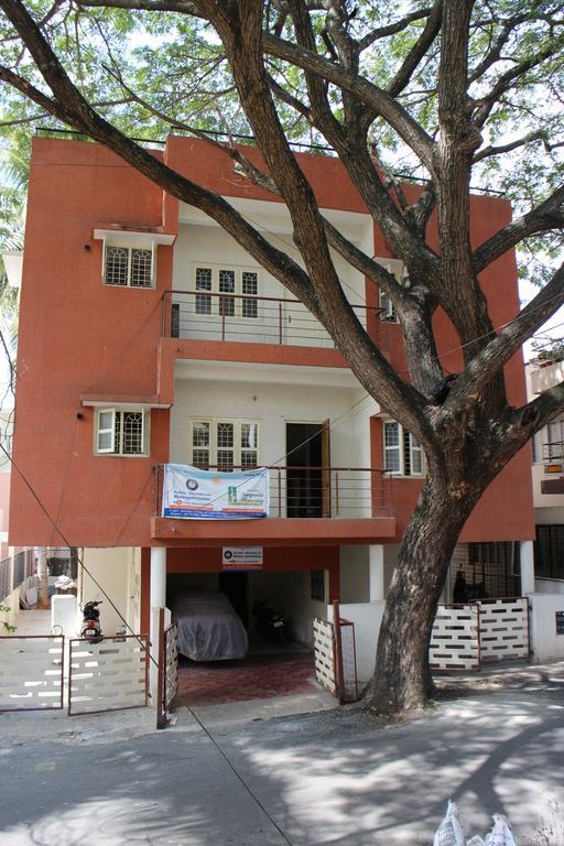 Sampada Homestay Bangalore Exterior photo